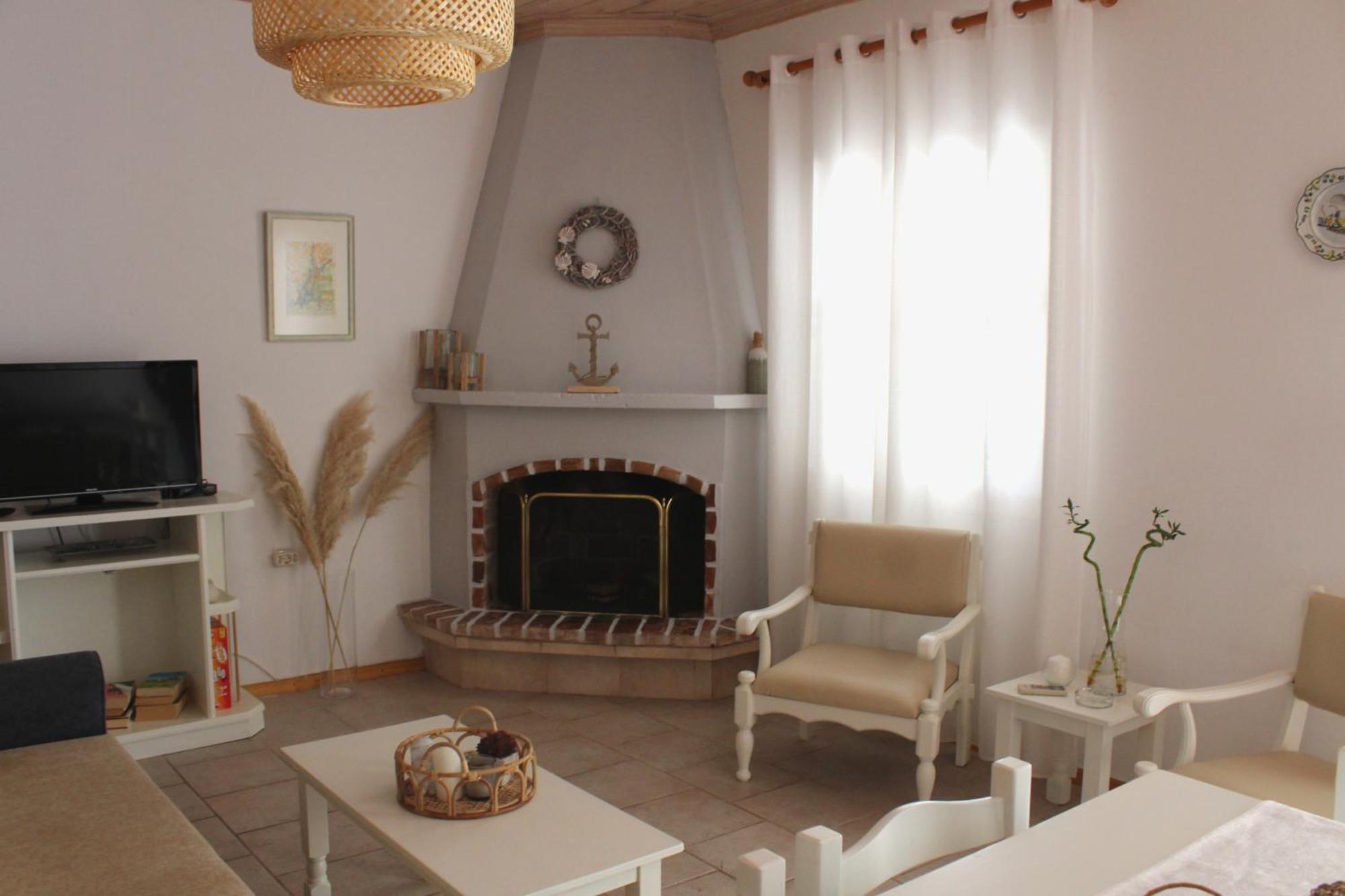 The Pine Trees Aparthotel Agnontas Exterior photo