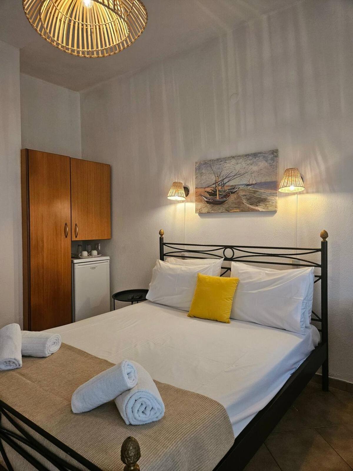 The Pine Trees Aparthotel Agnontas Exterior photo
